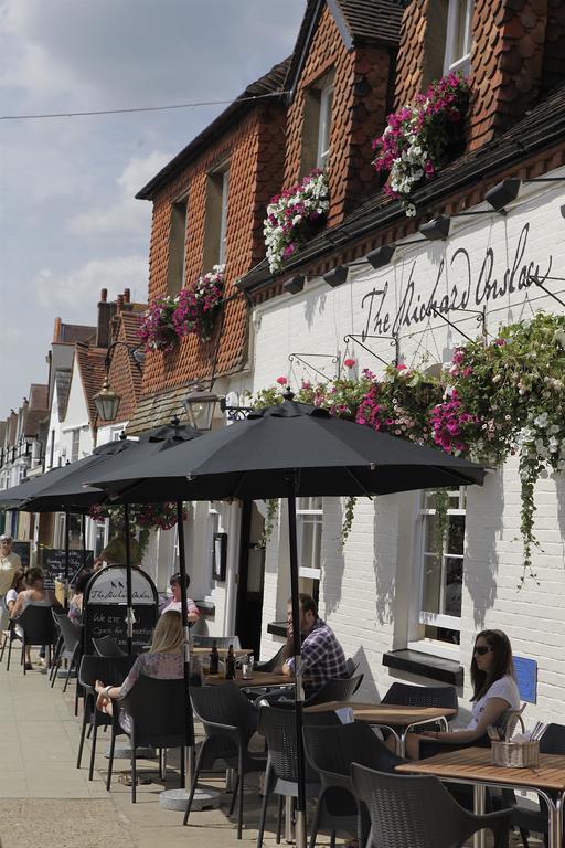 The Richard Onslow Cranleigh Bagian luar foto